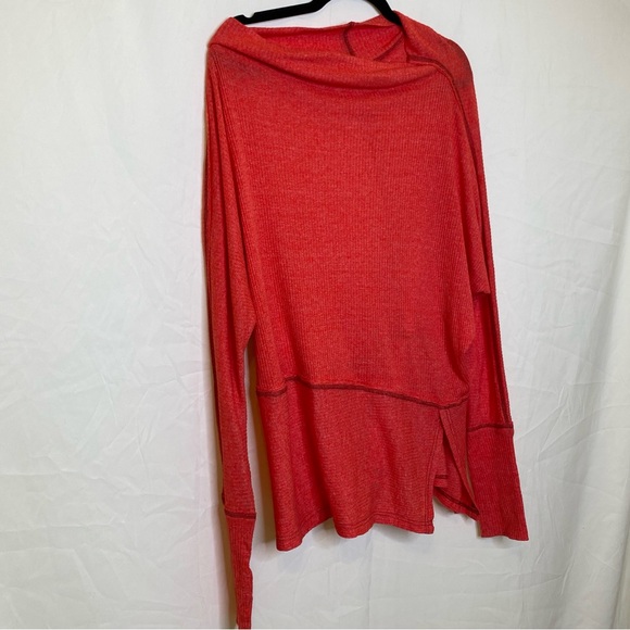 Free People We the Free Londontown Thermal
Small Dolman Style - Picture 6 of 9